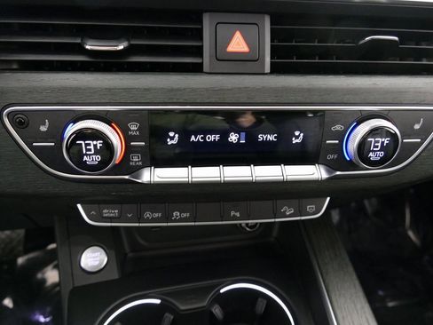 Used 2018 Audi A4 2.0T allroad Premium Plus w/ Premium Plus Package image 19