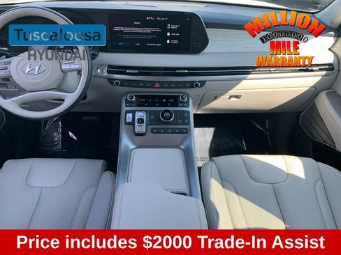 Used 2025 Hyundai Palisade Calligraphy FWD image 24