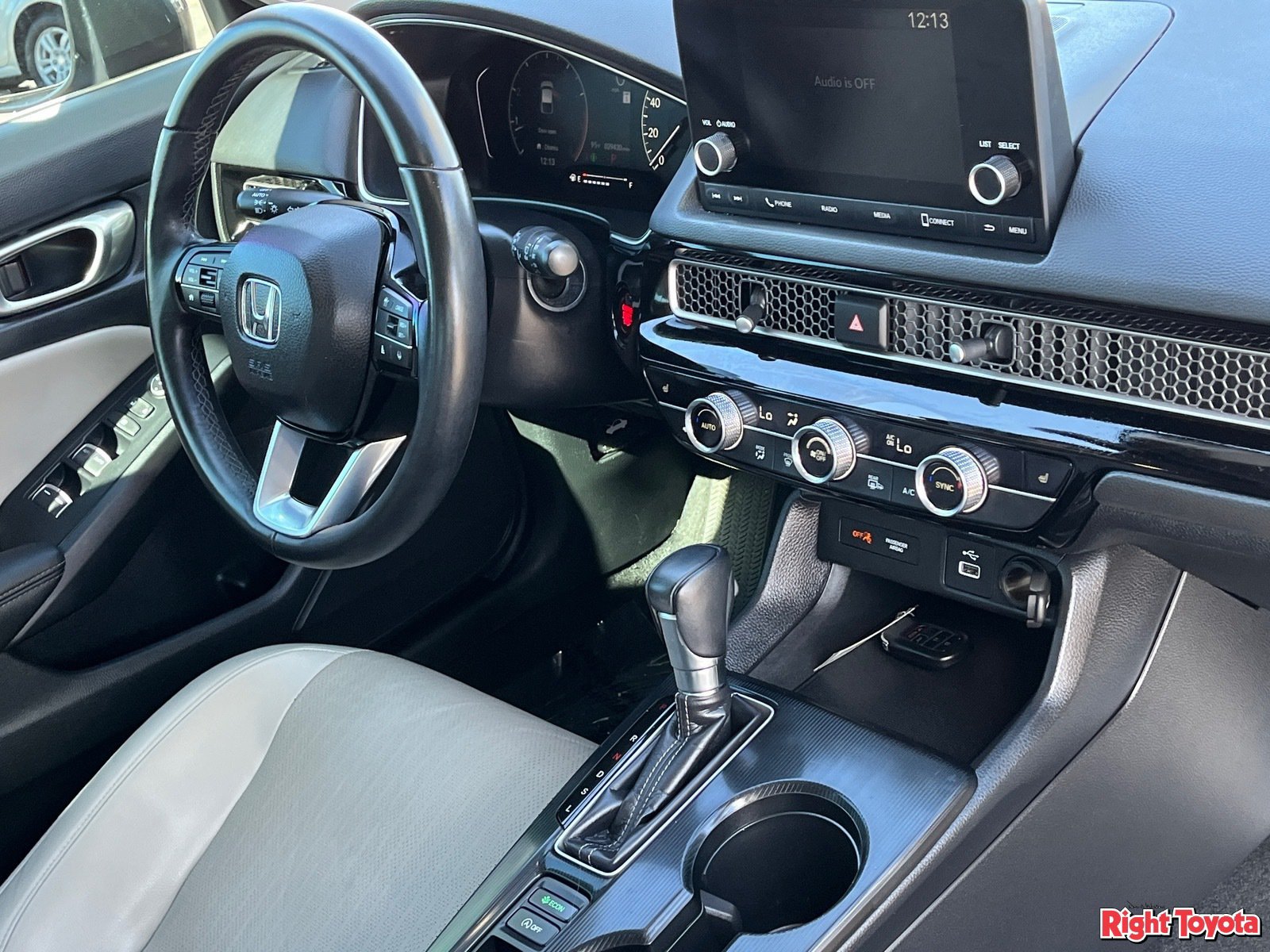 Used 2024 Honda Civic EX-L image 12