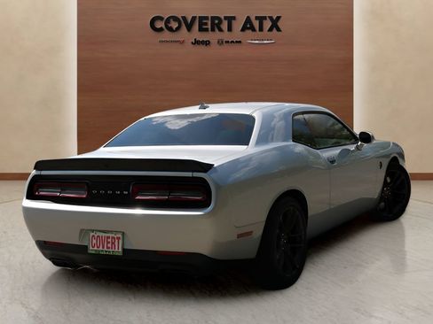 Used 2023 Dodge Challenger SRT Hellcat w/ Driver Convenience Group RWD image 6