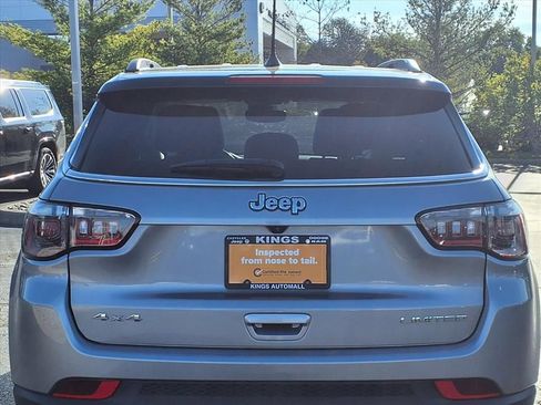 Certified 2022 Jeep Compass Limited image 26