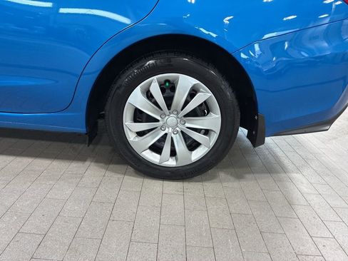 Certified 2021 Subaru Impreza 2.0i image 17