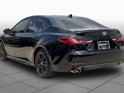 Used 2025 Toyota Camry SE w/ Multimedia Upgrade Package FWD image 11