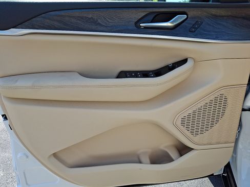 New 2026 Jeep Grand Cherokee Limited AWD/4WD image 8