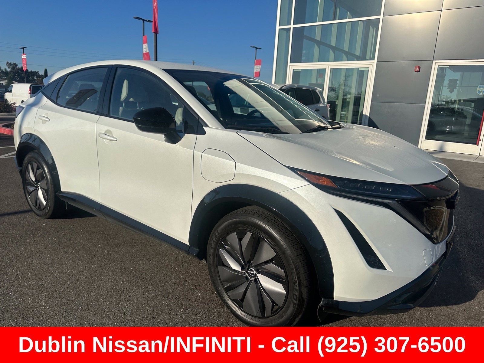 Used 2024 Nissan Ariya AWD image 1