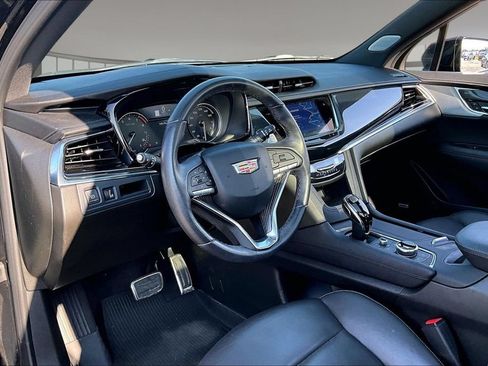 Certified 2024 Cadillac XT6 Sport w/ LPO, Floor Liner Package AWD/4WD image 13