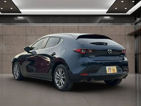 Used 2022 MAZDA MAZDA3 s FWD image 5