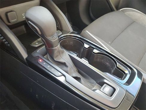 Used 2021 Chevrolet TrailBlazer LS image 31