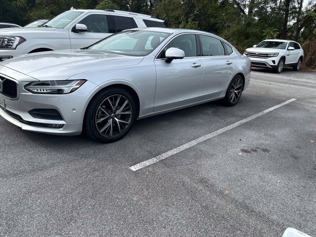 Used 2018 Volvo S90 T5 Momentum w/ Convenience Package AWD/4WD image 1