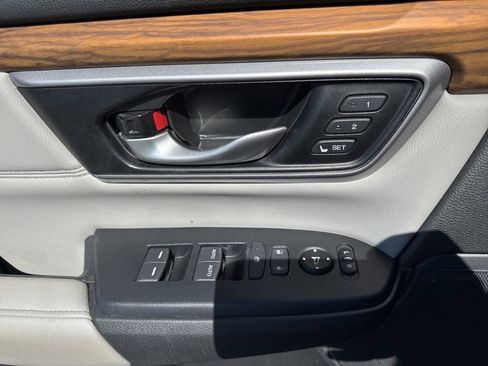 Used 2017 Honda CR-V EX-L image 19