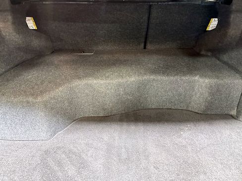 Used 2018 Ford Fusion SE w/ Equipment Group 601A image 25