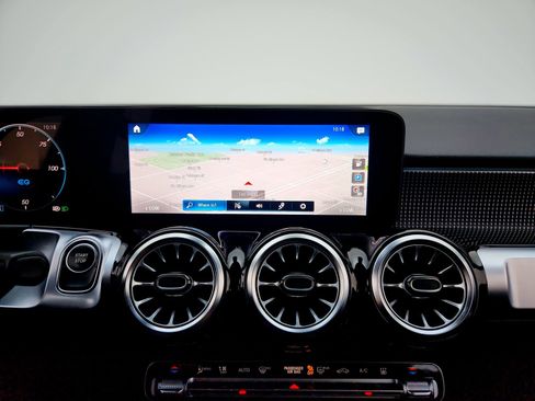 Certified 2023 Mercedes-Benz EQB 300 4MATIC image 14