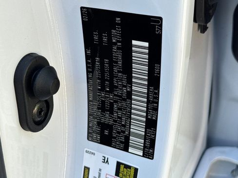 New 2026 Toyota Corolla Cross XLE image 33