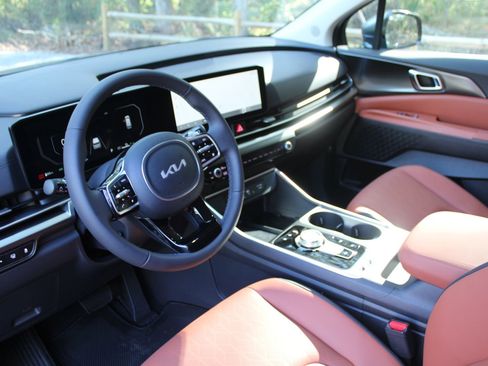 New 2026 Kia Carnival SX image 27