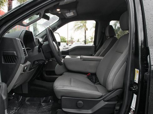 Used 2022 Ford F250 XL w/ STX Appearance Package image 16