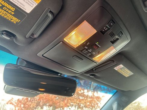 Used 2020 Lexus GX 460 Luxury image 23