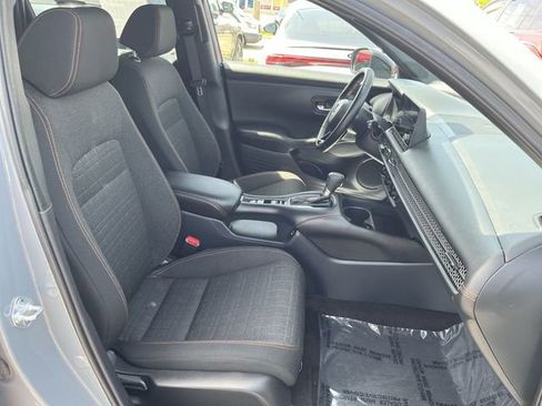 Used 2025 Honda HR-V Sport image 26