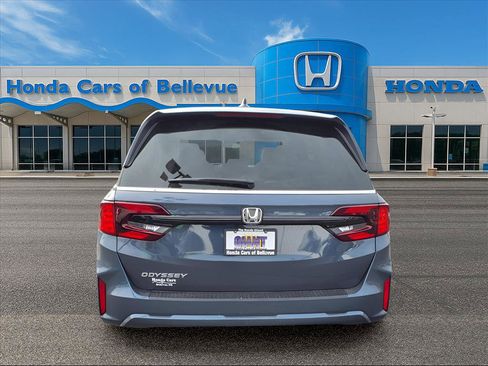 New 2026 Honda Odyssey EX-L image 4