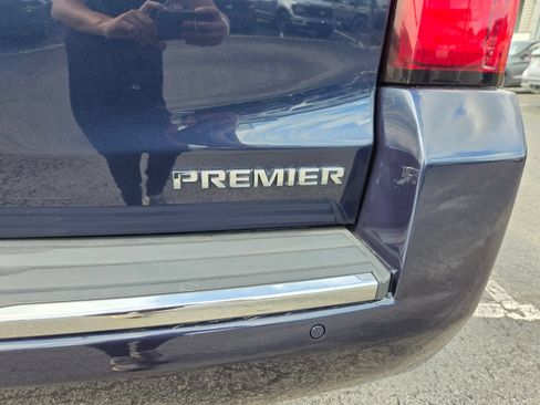 Used 2020 Chevrolet Suburban Premier AWD/4WD image 5