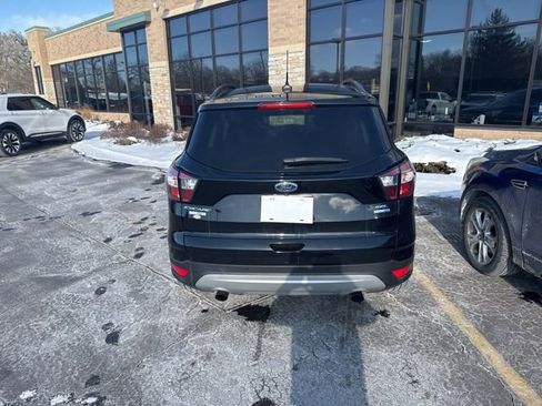 Used 2018 Ford Escape SEL image 5