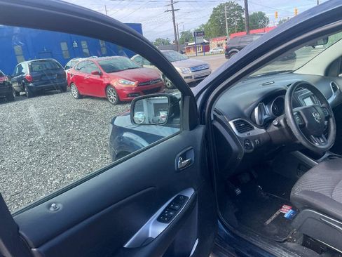 Used 2014 Dodge Journey American Value Package w/ Flexible Seating Group FWD image 11