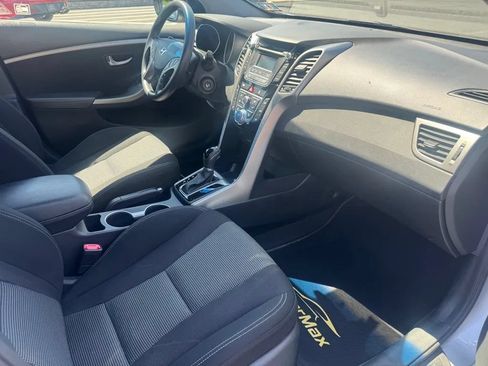 Used 2013 Hyundai Elantra GT FWD image 8