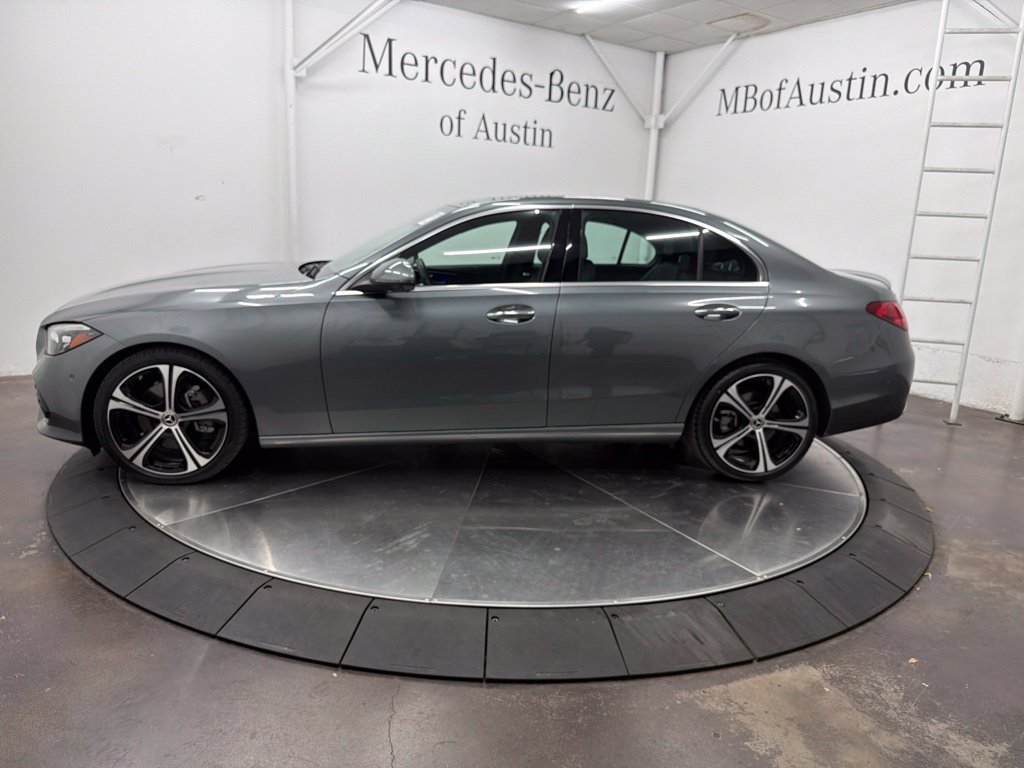 Used 2024 Mercedes-Benz C 300 4MATIC Sedan image 4