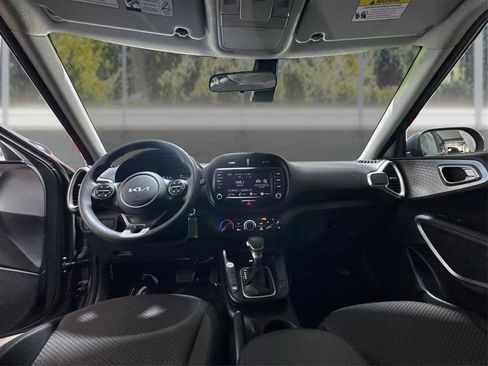 Used 2023 Kia Soul LX w/ Option Group 015 FWD image 20