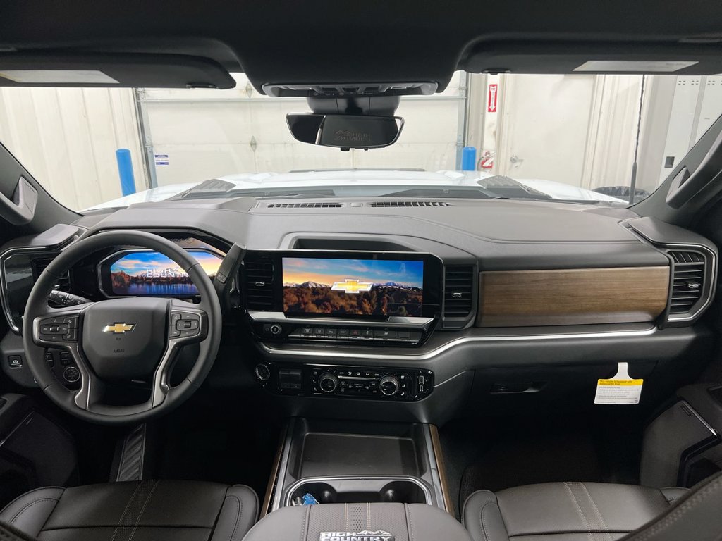 New 2026 Chevrolet Silverado 2500 High Country w/ High Country Premium Package AWD/4WD image 10