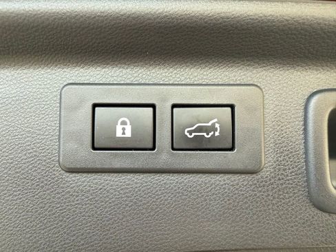 Certified 2023 Subaru Forester Limited w/ Popular Package #2 image 31