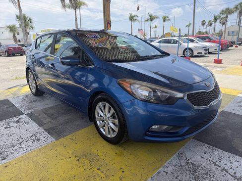 Used 2015 Kia Forte EX FWD image 3