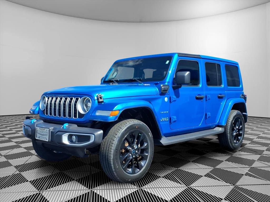 Used 2024 Jeep Wrangler Unlimited Sahara w/ Safety Group AWD/4WD image 23