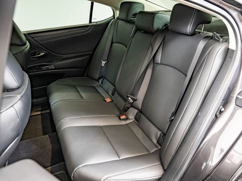 Certified 2025 Lexus ES 300h F Sport FWD image 43