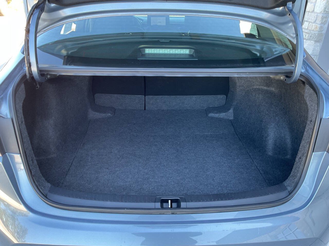 Used 2026 Toyota Corolla LE FWD image 31