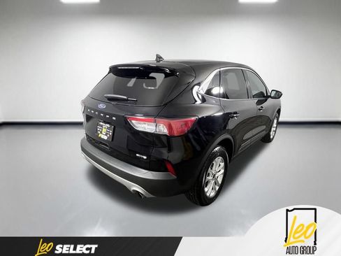 Used 2022 Ford Escape SE AWD/4WD image 5