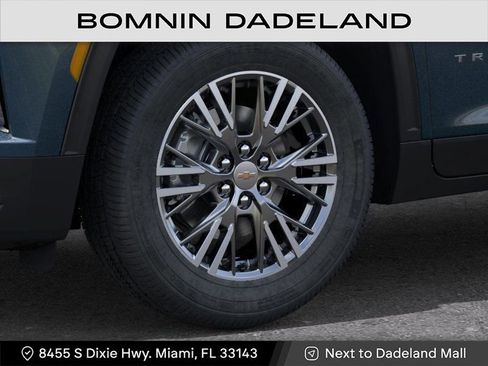 New 2025 Chevrolet Traverse LT image 10