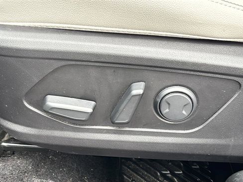 Certified 2022 Hyundai Tucson SEL w/ Convenience + Premium Package image 20