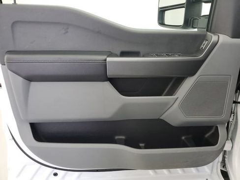 Used 2025 Ford F250 XLT w/ FX4 Off-Road Package AWD/4WD image 18
