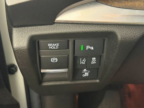 Used 2019 Acura MDX FWD w/ Technology Package image 17