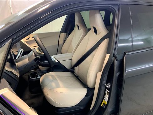 New 2024 BMW iX xDrive50 w/ Premium Package AWD/4WD image 9