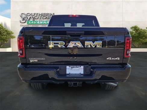 New 2026 RAM 2500 Big Horn AWD/4WD image 4