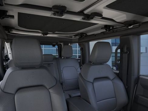 New 2026 Ford Bronco Outer Banks AWD/4WD image 12