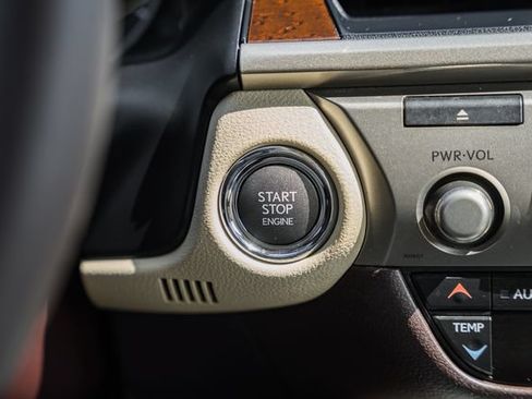 Used 2017 Lexus ES 350 FWD image 29