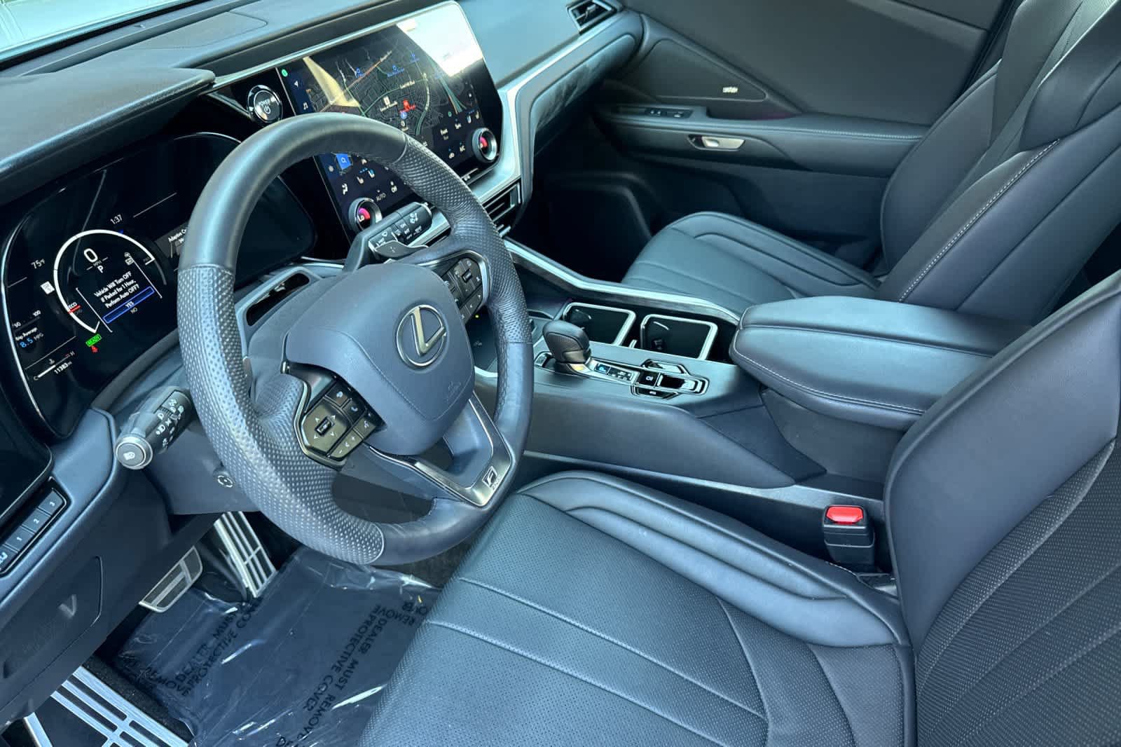 Certified 2026 Lexus TX 500h AWD w/ Technology Package image 11