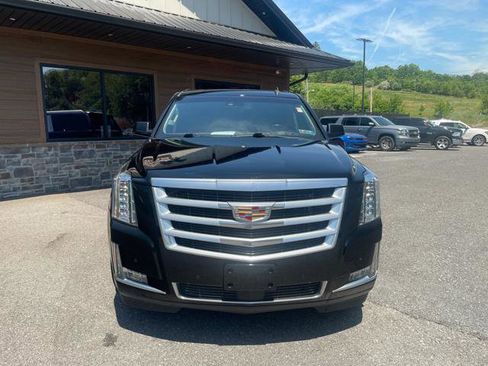 Used 2015 Cadillac Escalade Premium AWD/4WD image 12