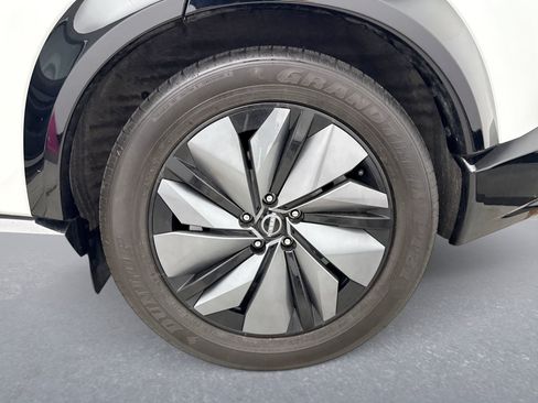 Used 2024 Nissan Ariya AWD image 26