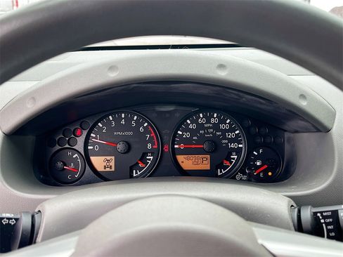 Used 2019 Nissan Frontier SV image 12