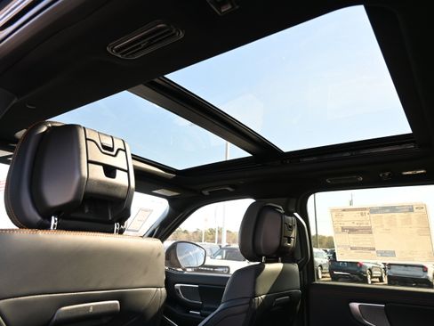 New 2026 Ford Expedition Tremor image 37