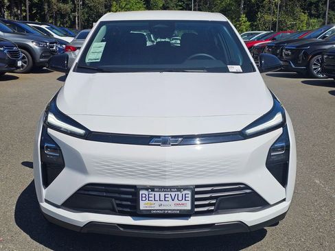 New 2027 Chevrolet Bolt LT w/ Comfort Package FWD image 8