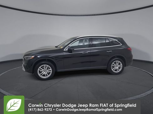 Used 2023 Mercedes-Benz GLC 300 4MATIC image 8